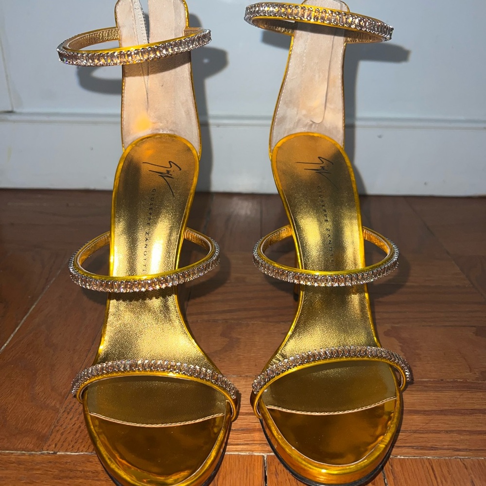 Giuseppe Zanotti Orange Stiletto Heels